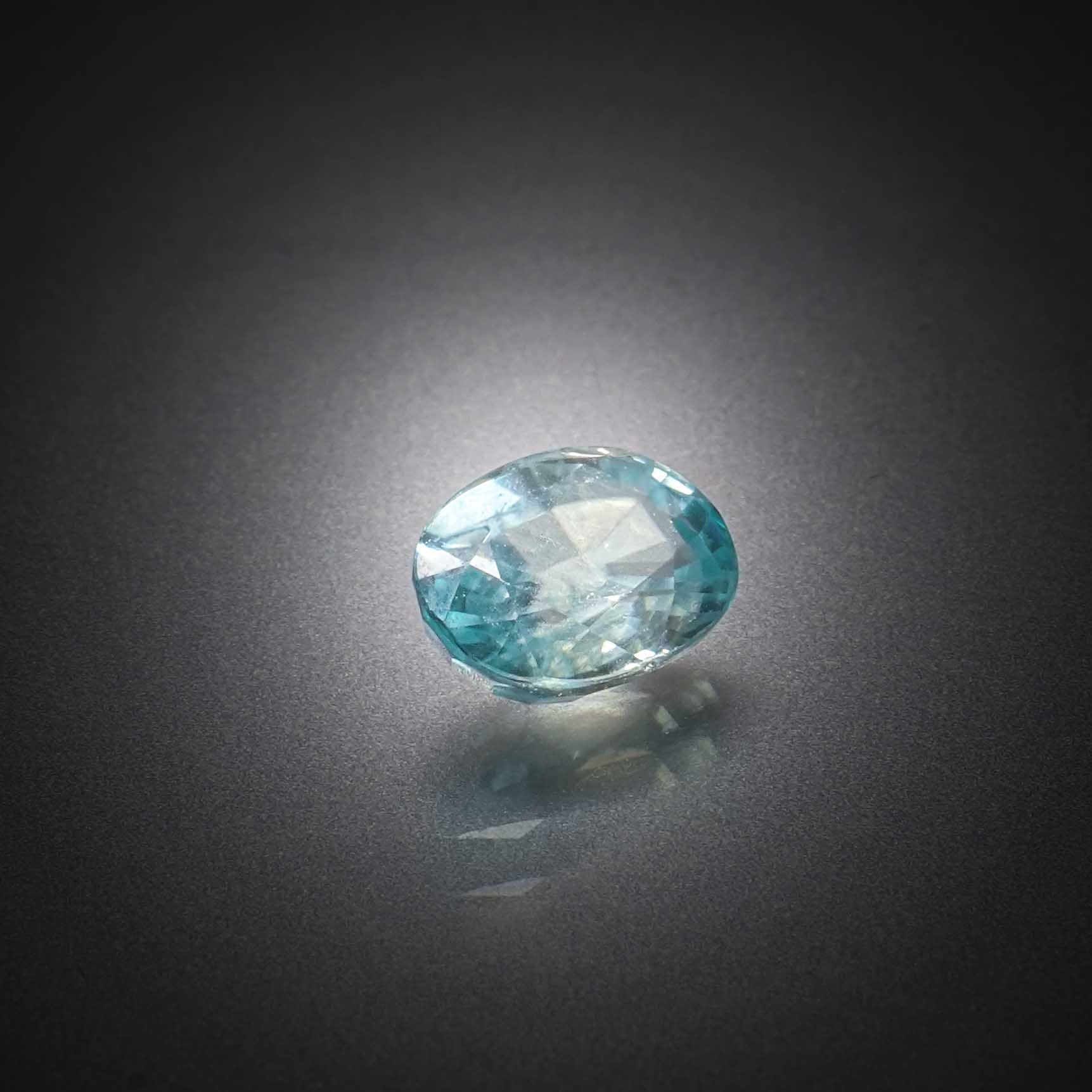 Citrine octogonale sur papier. - Lazuli