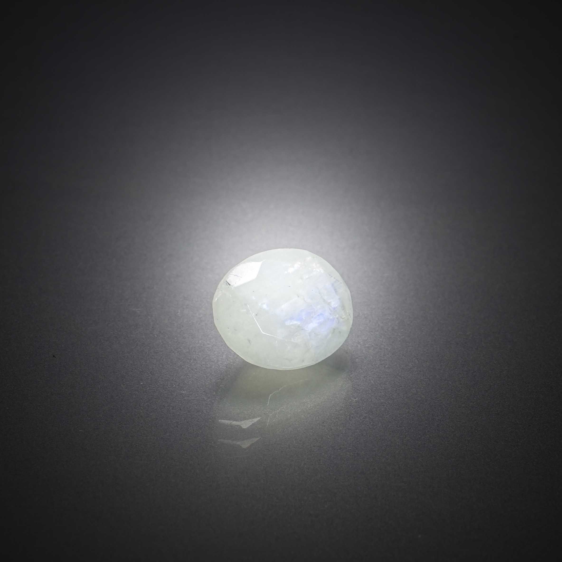Topaze bleue (Light) coeur sur papier. - Lazuli