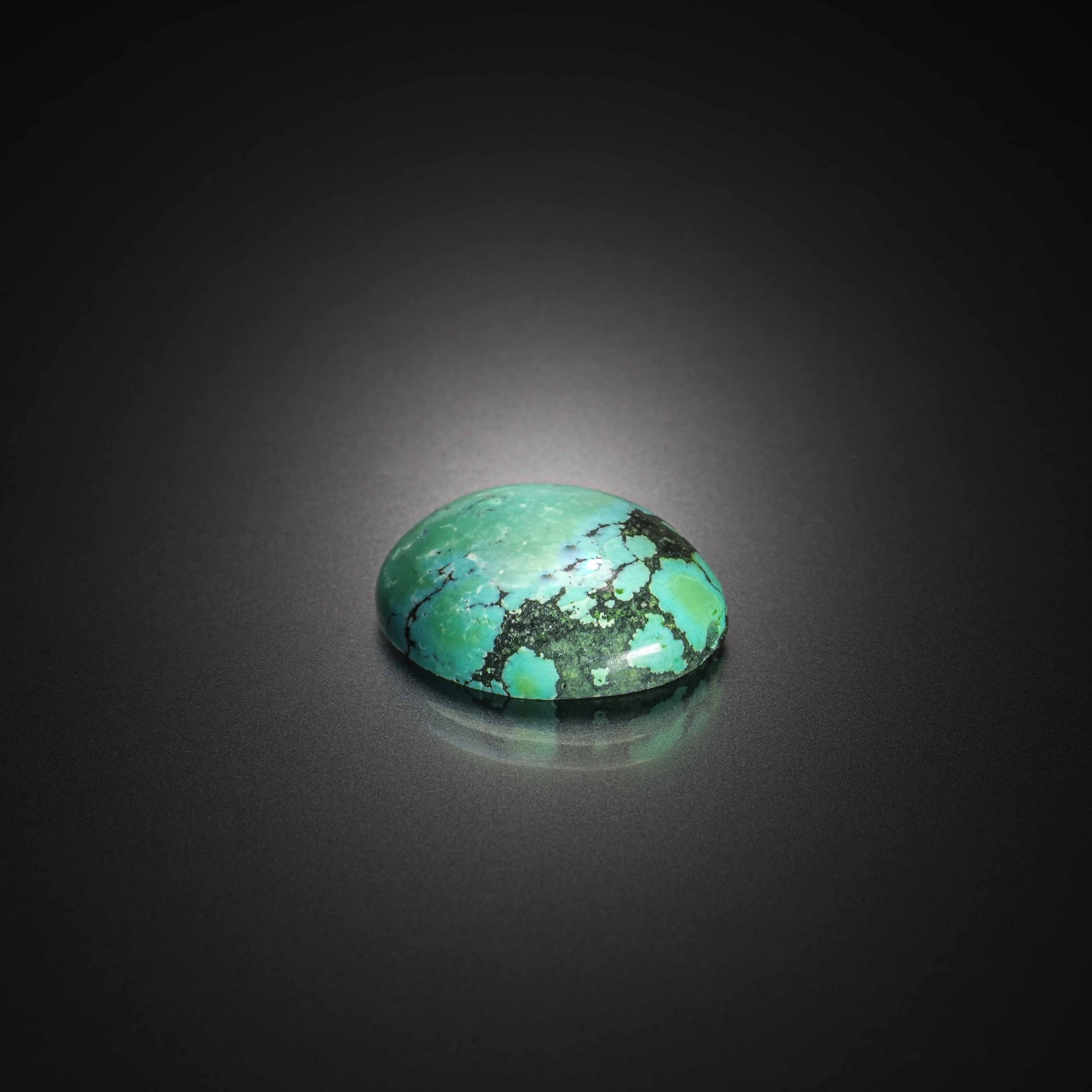 Citrine poire sur papier. - Lazuli