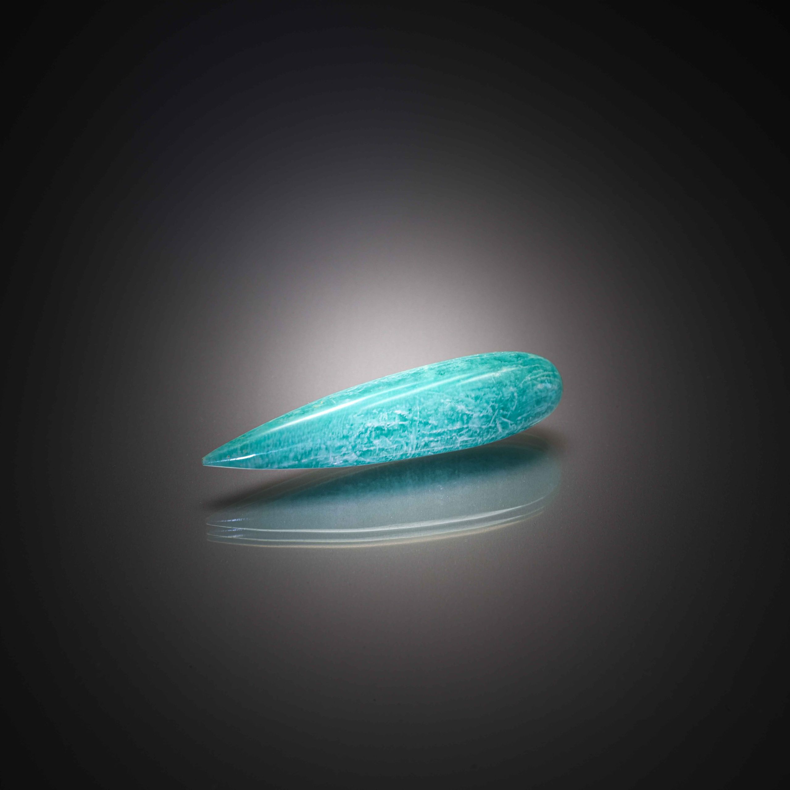 Amazonite goutte sur papier. - Lazuli