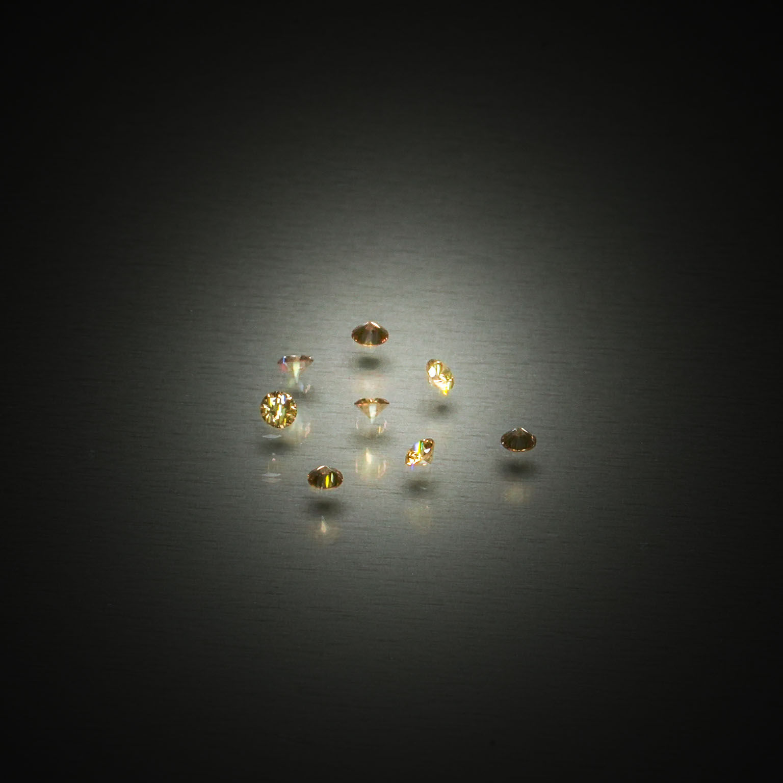 Iolite poire sur papier. - Lazuli