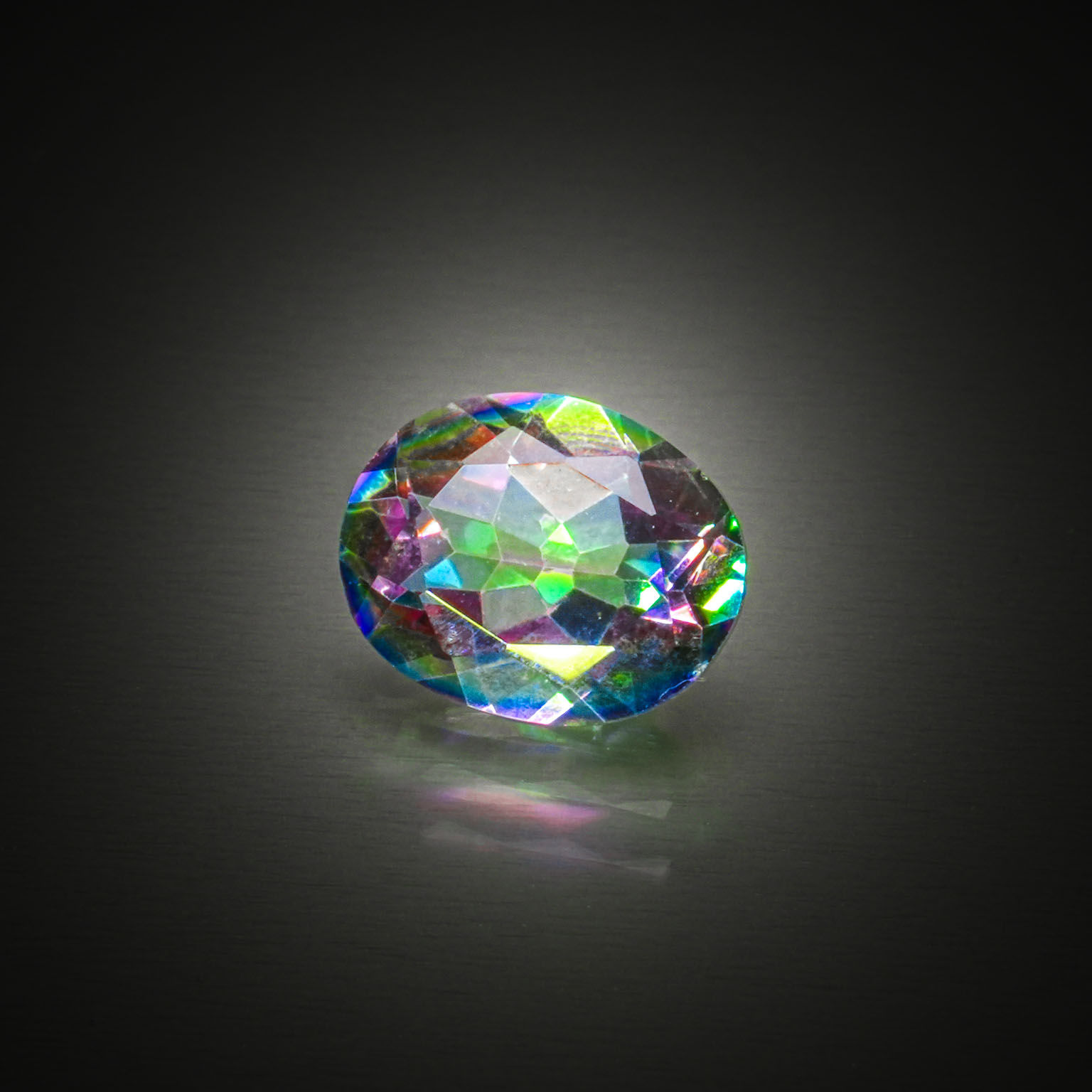 Appairage d&rsquo;opales ovales cabochons sur papier. - Lazuli