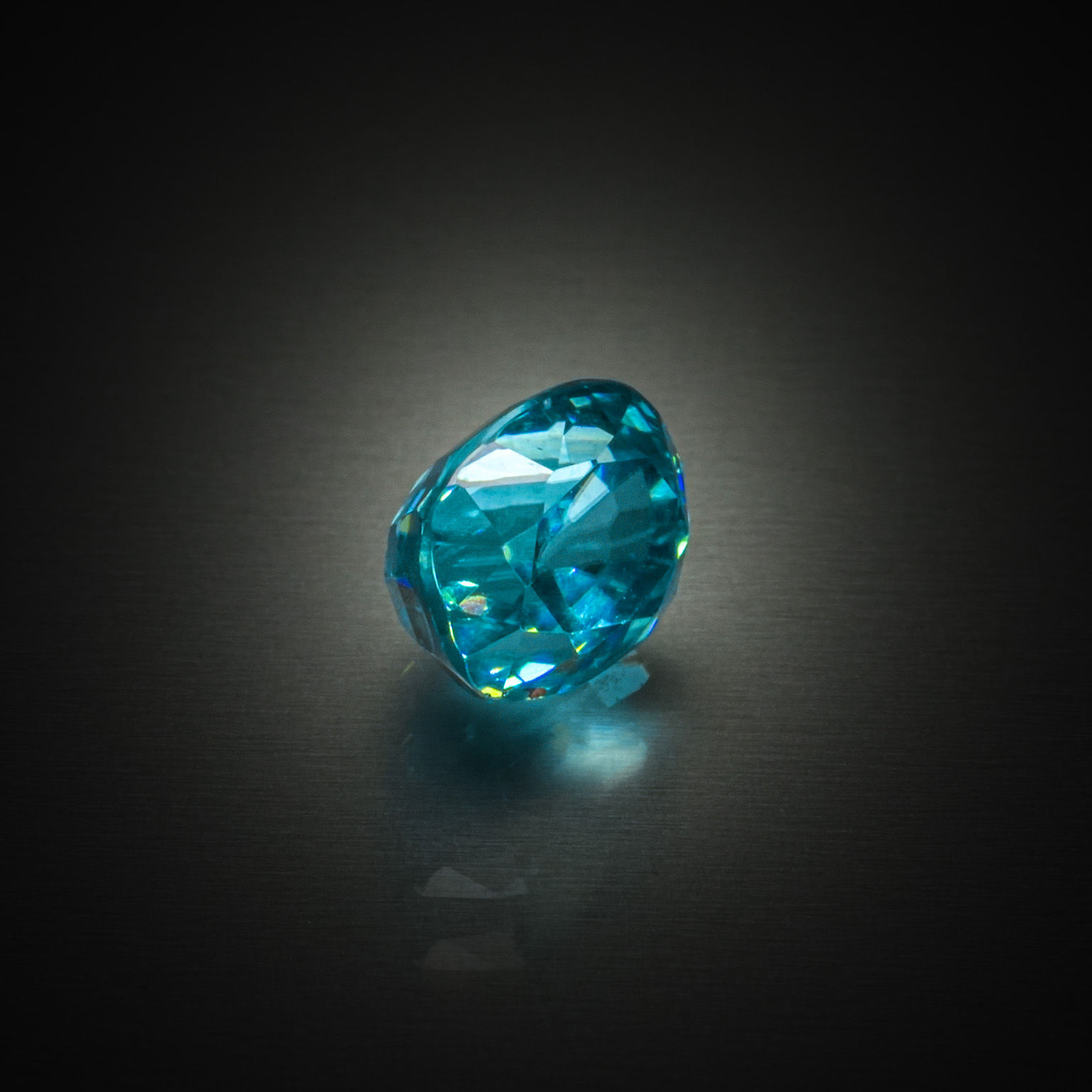 Appairage de tanzanites ovales sur papier. - Lazuli