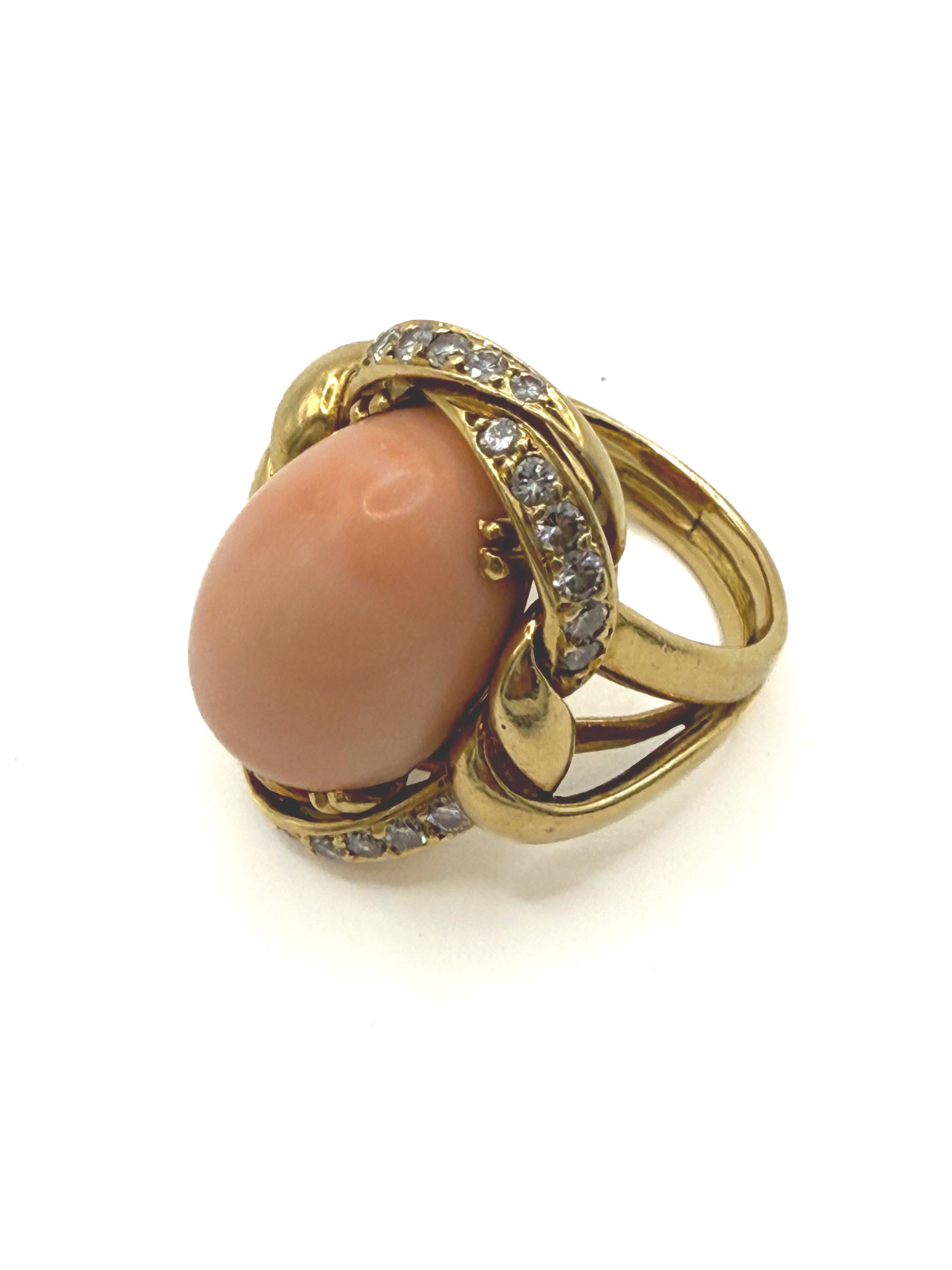 Bague tank en or jaune et gris (750 millièmes) ornée de neuf diamants ronds taille moderne. - Lazuli