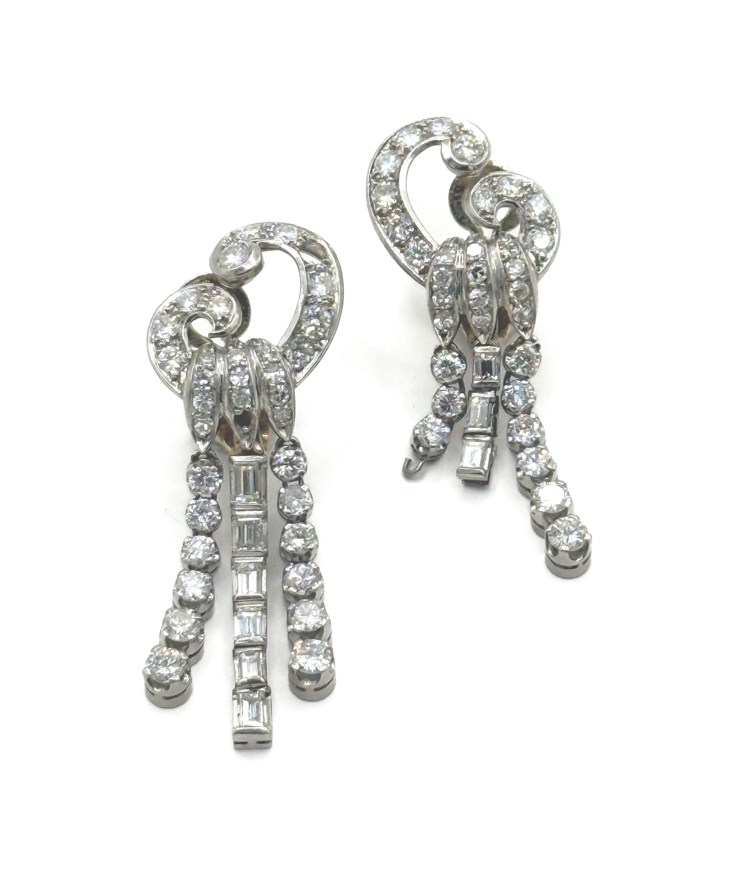 CARTIER Bracelet tubogaz en or jaune (750 millièmes) ornée de diamants ronds. - Lazuli