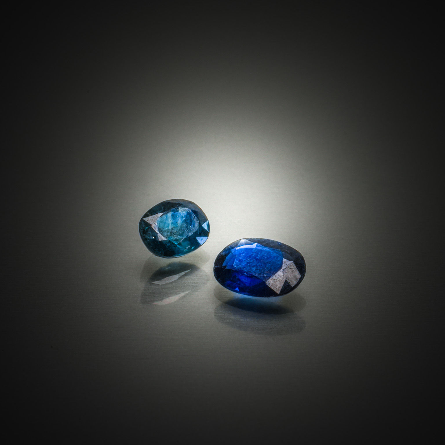 Quartz rose sur papier. - Lazuli