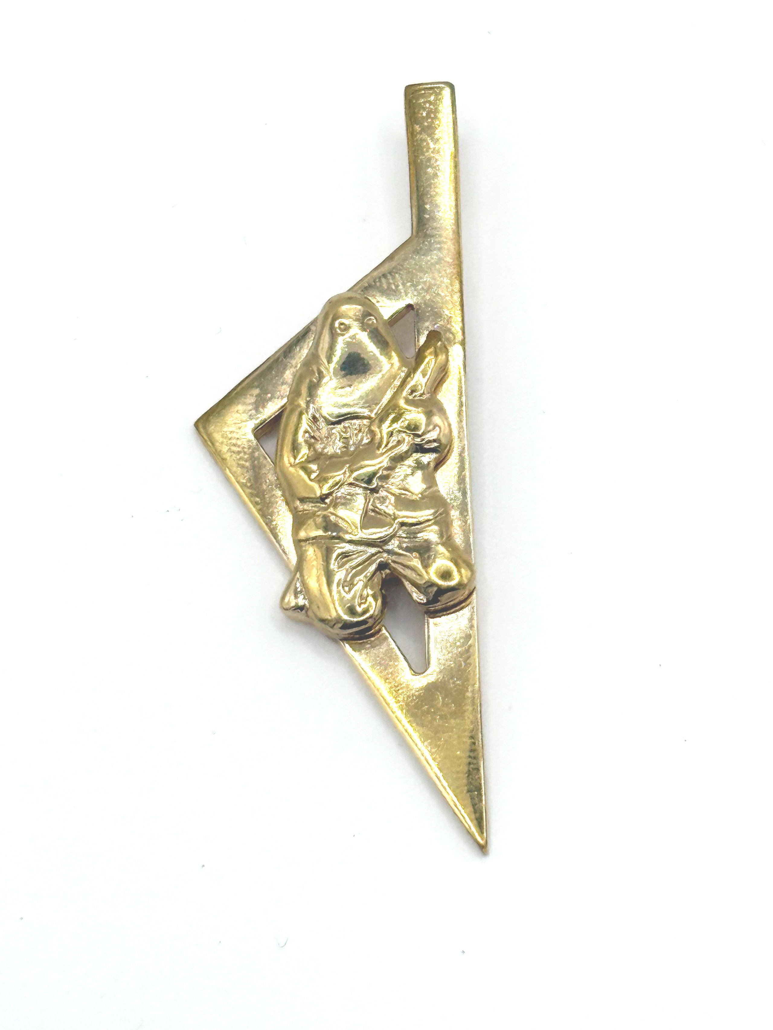 Paire de pendants d&rsquo;oreilles en or jaune (750 millièmes) ornée chacun de trois perles de Tahiti. - Lazuli