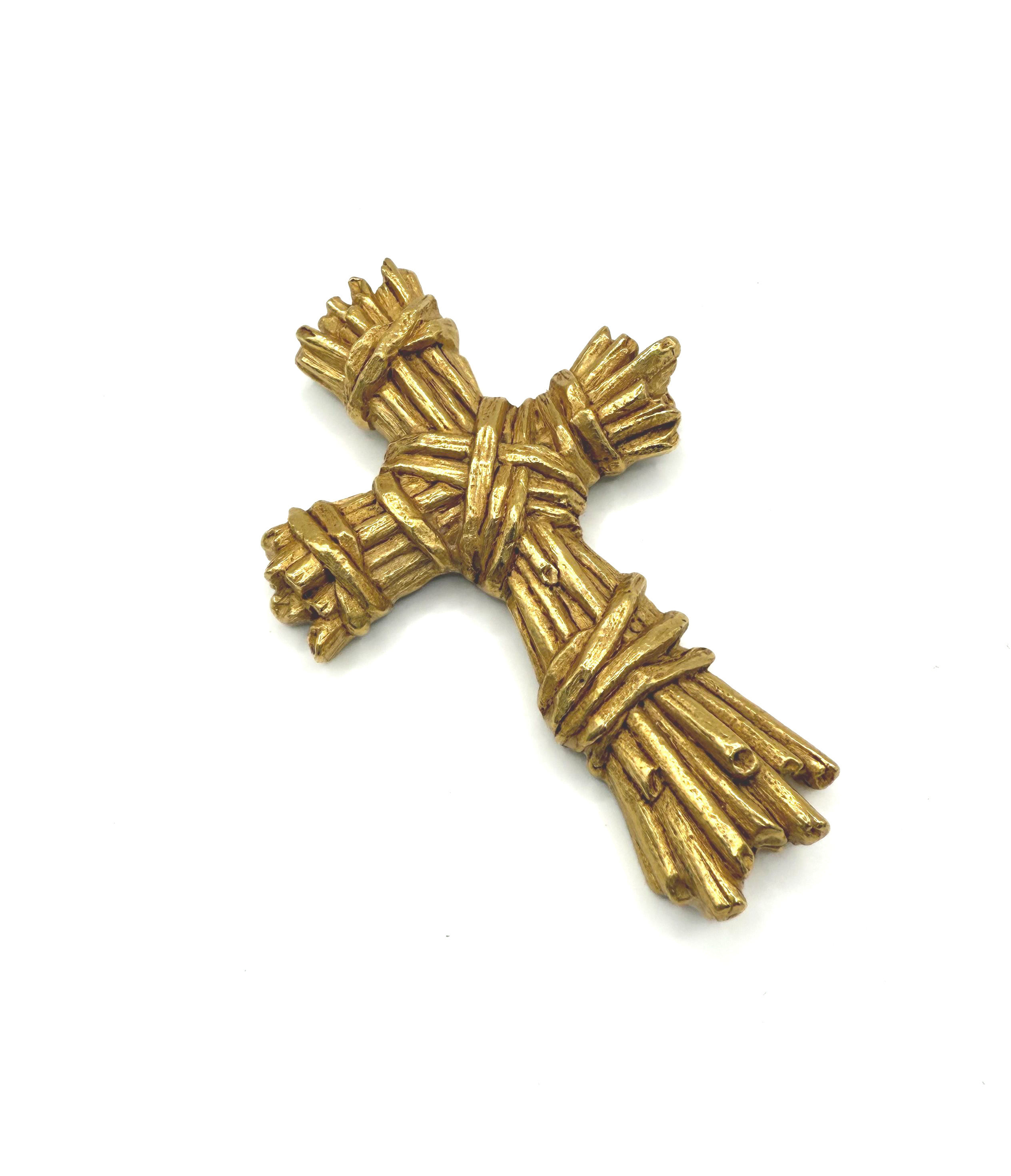 Chaîne en or jaune  (750 millièmes) à maille plate. - Lazuli