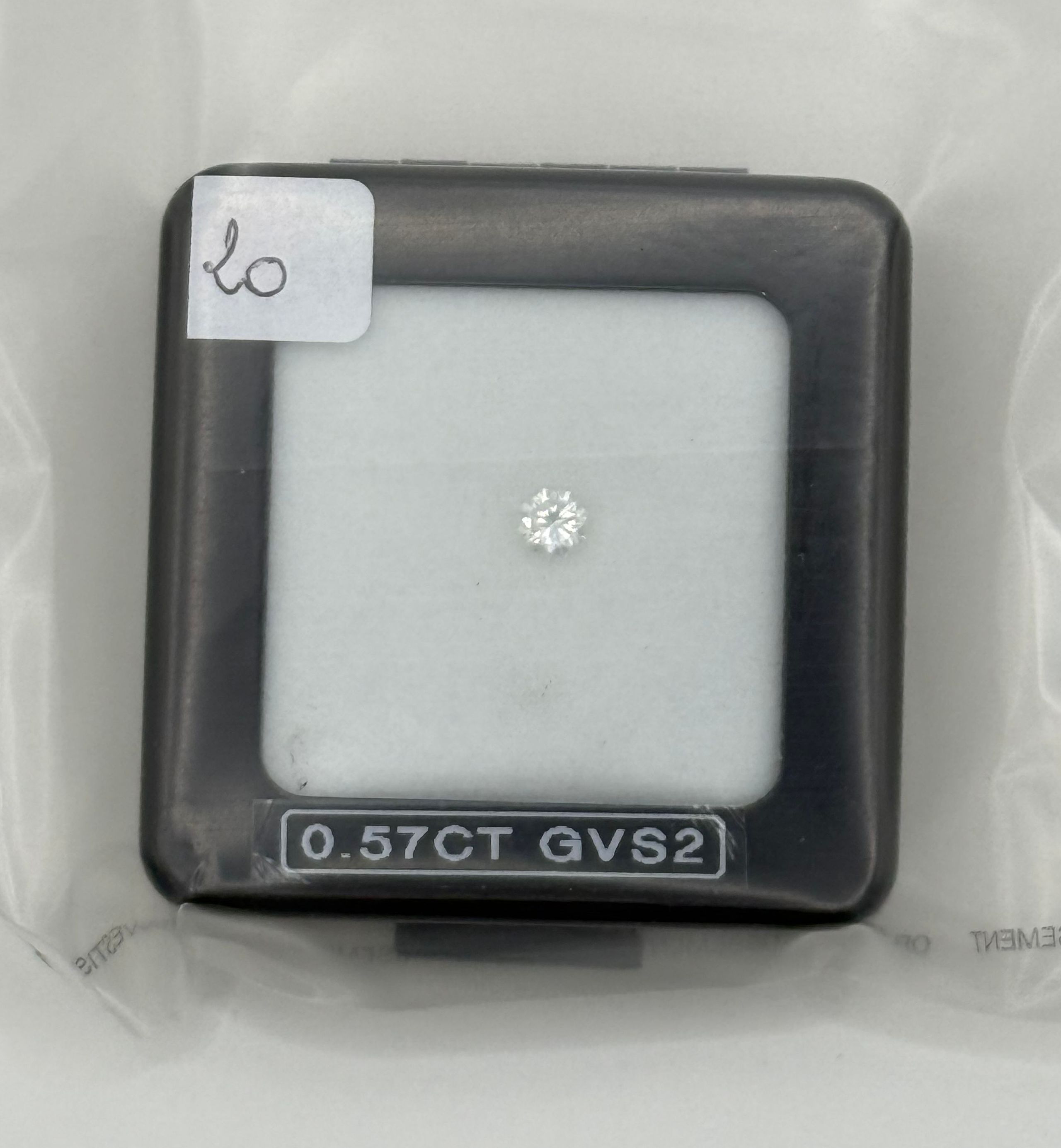 Pendentif croix en ébène à décor marqueté d&rsquo;or jaune (585 millièmes) - Lazuli