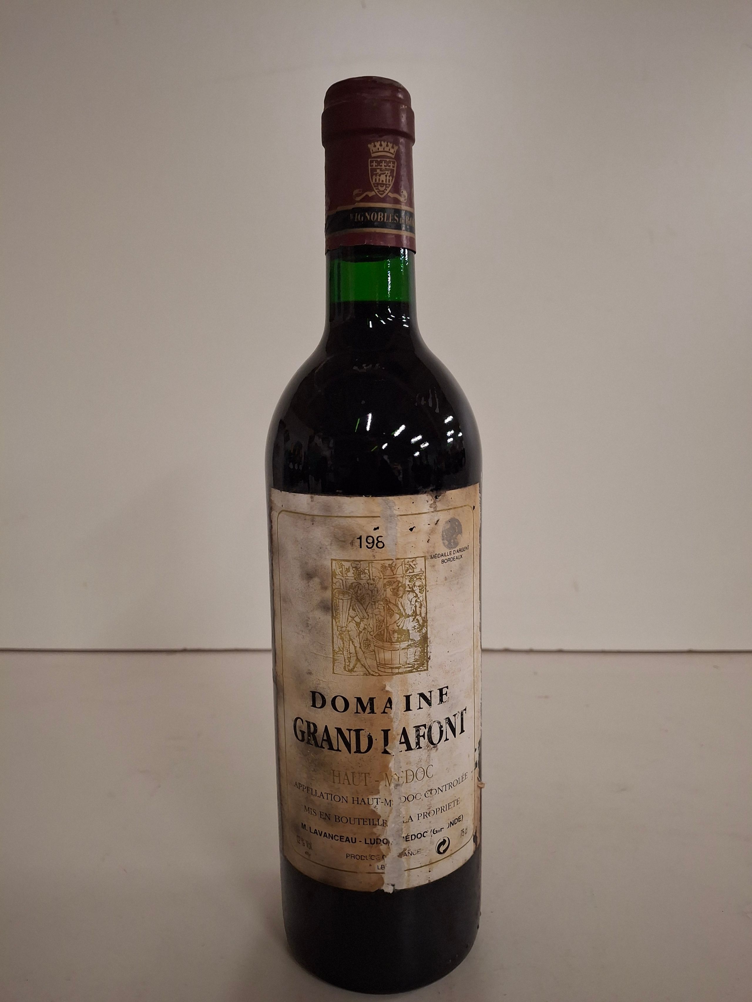 8 Bouteilles de La Lande de Pomerol 2022 Château L’étoile du Viaud  Vignobles Chevalier - Lazuli