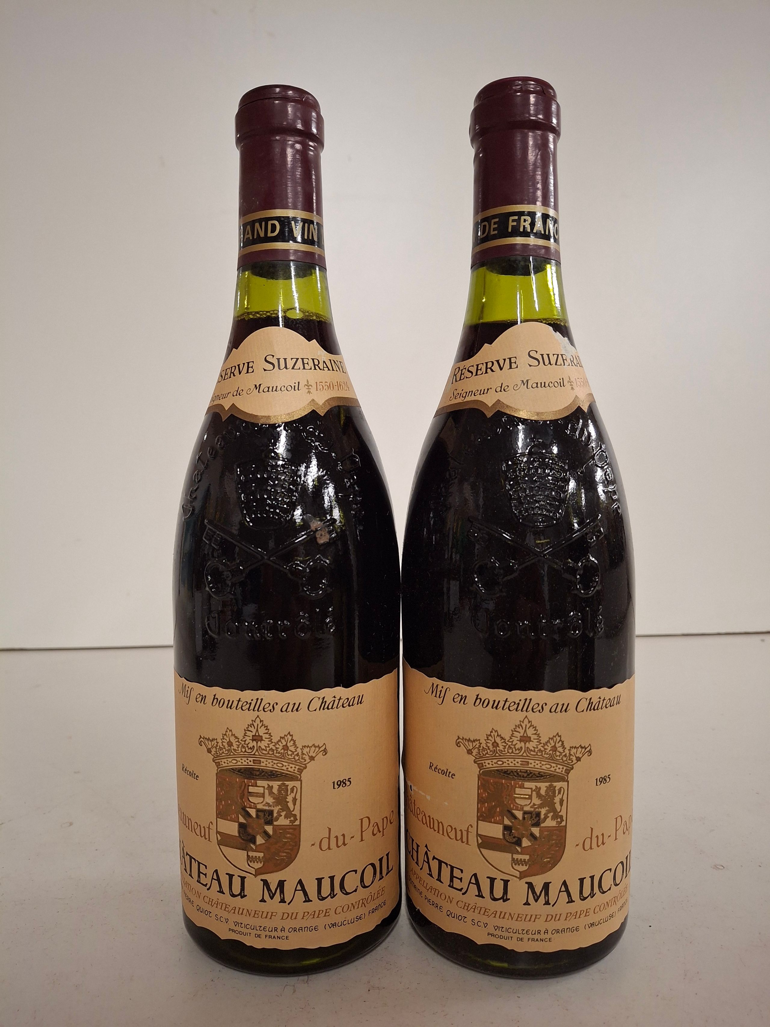 Bouteille Beaune Rouge année disparue 3cm au dessus du bouchon, étiquette très abîmée - Lazuli