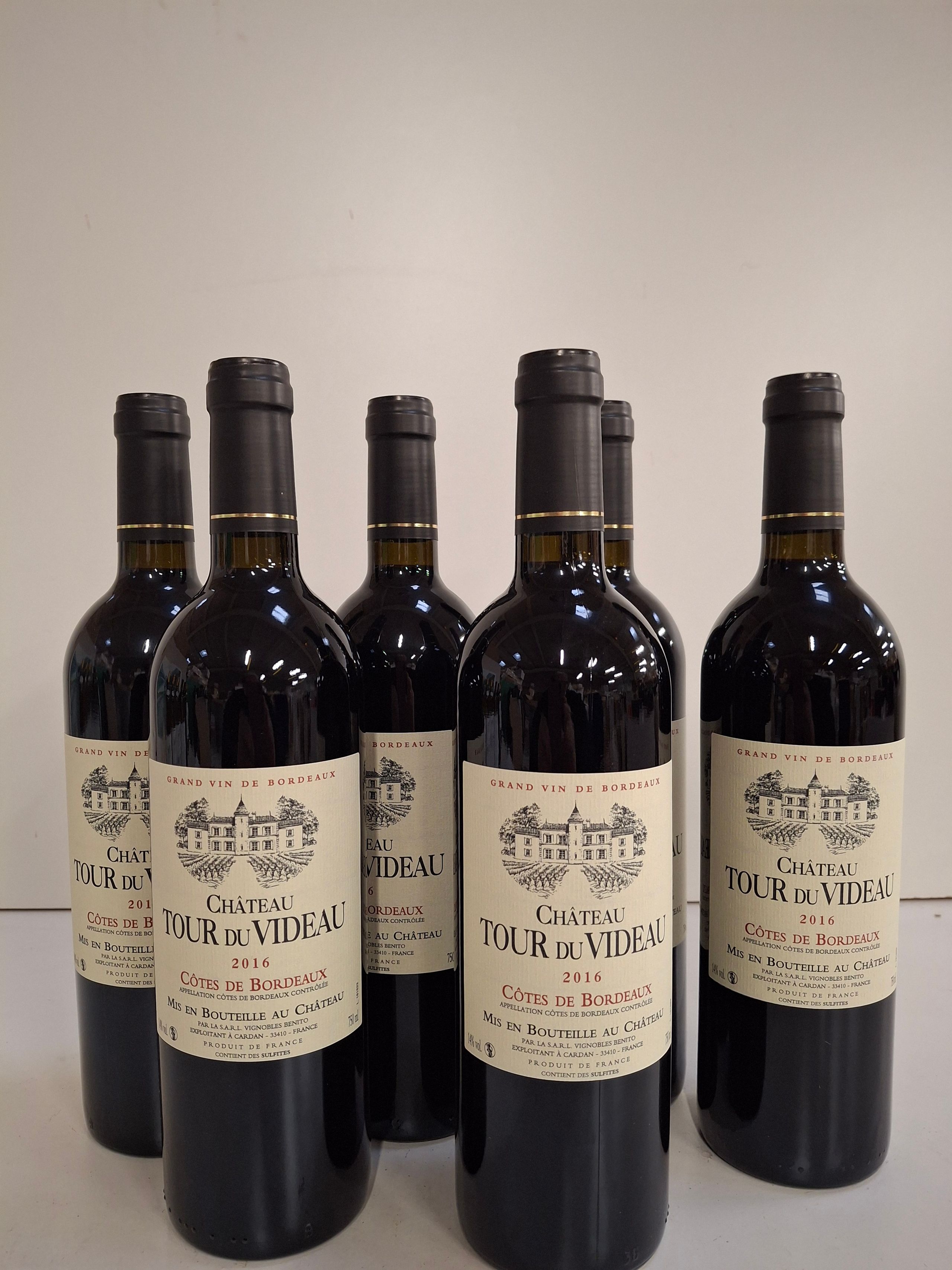 Château Comensac 1983 Grand Cru Classé Haut Médoc niveau  parfait étiqueté passé - Lazuli