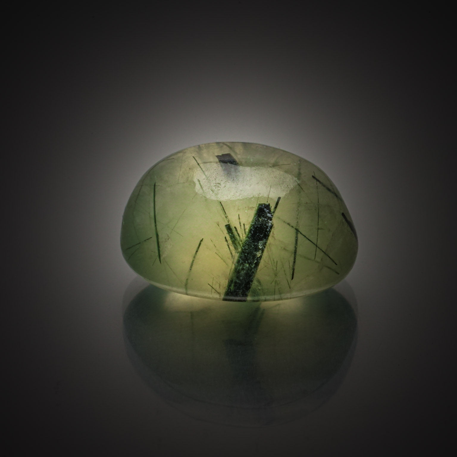 Lot de huit tourmalines sur papier. - Lazuli