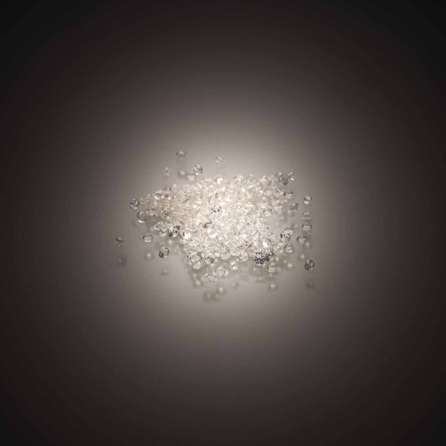 Prasiolite poire sur papier. - Lazuli