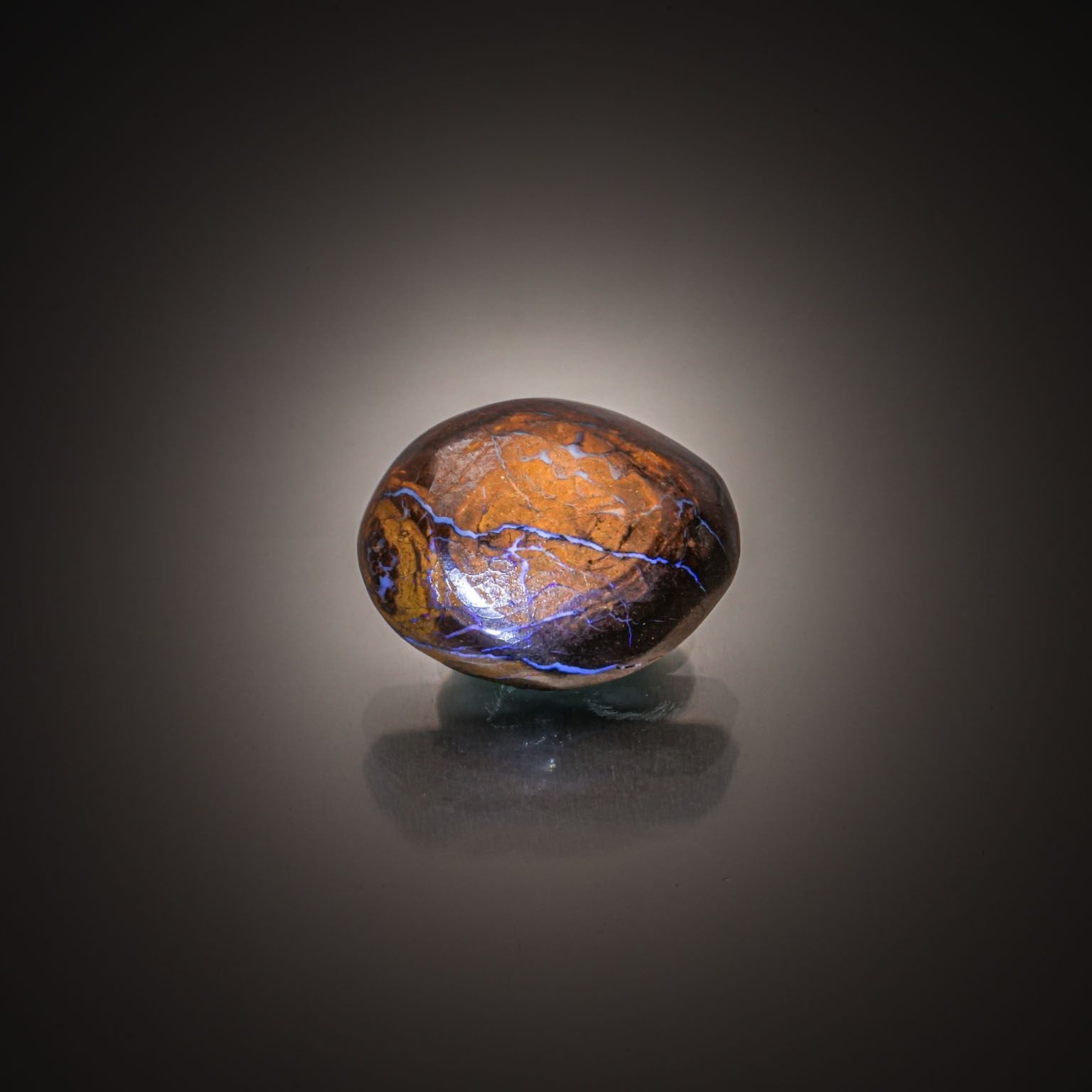 Quartz lemon poire sur papier. - Lazuli