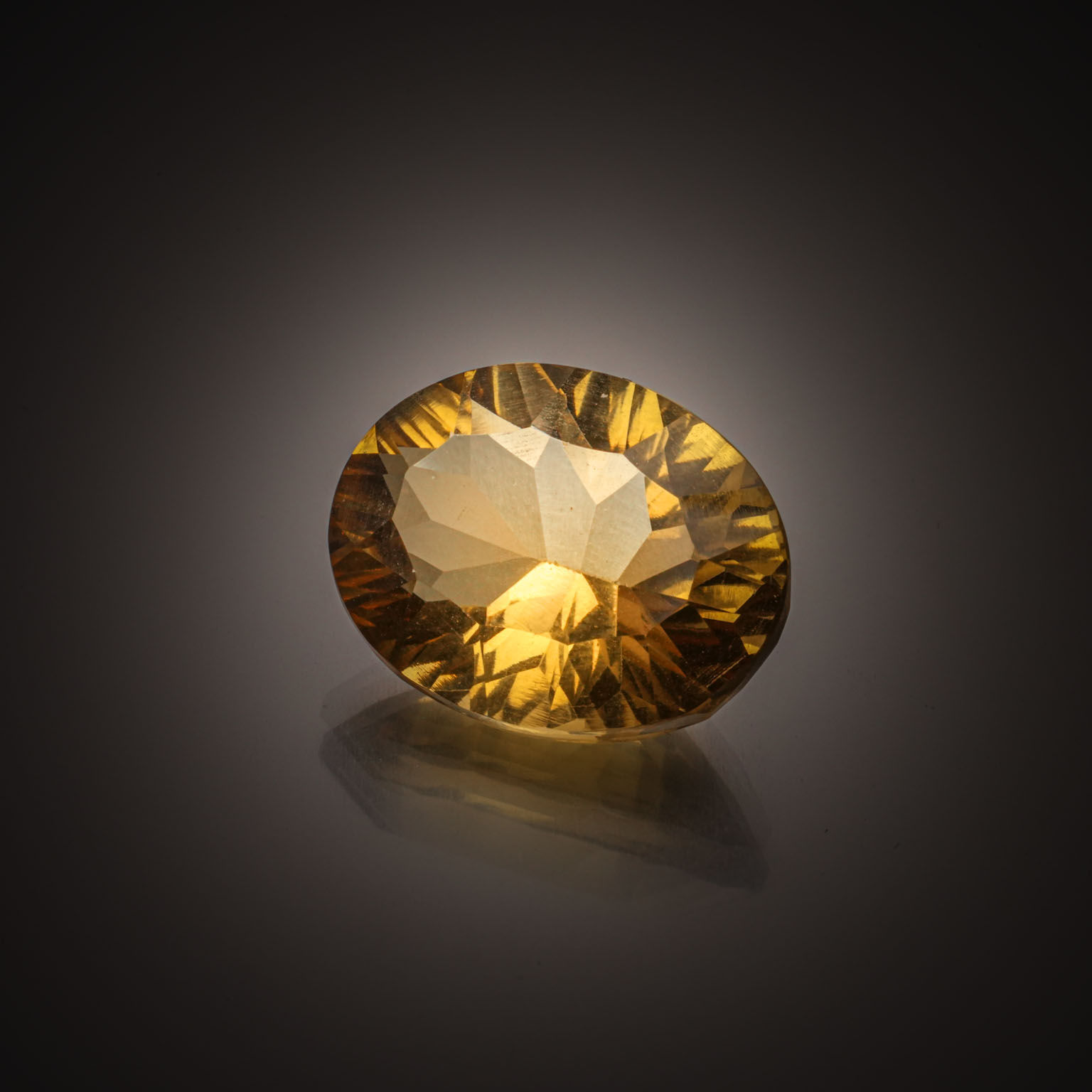 Lot de saphirs bleus et roses ronds sur papier. - Lazuli