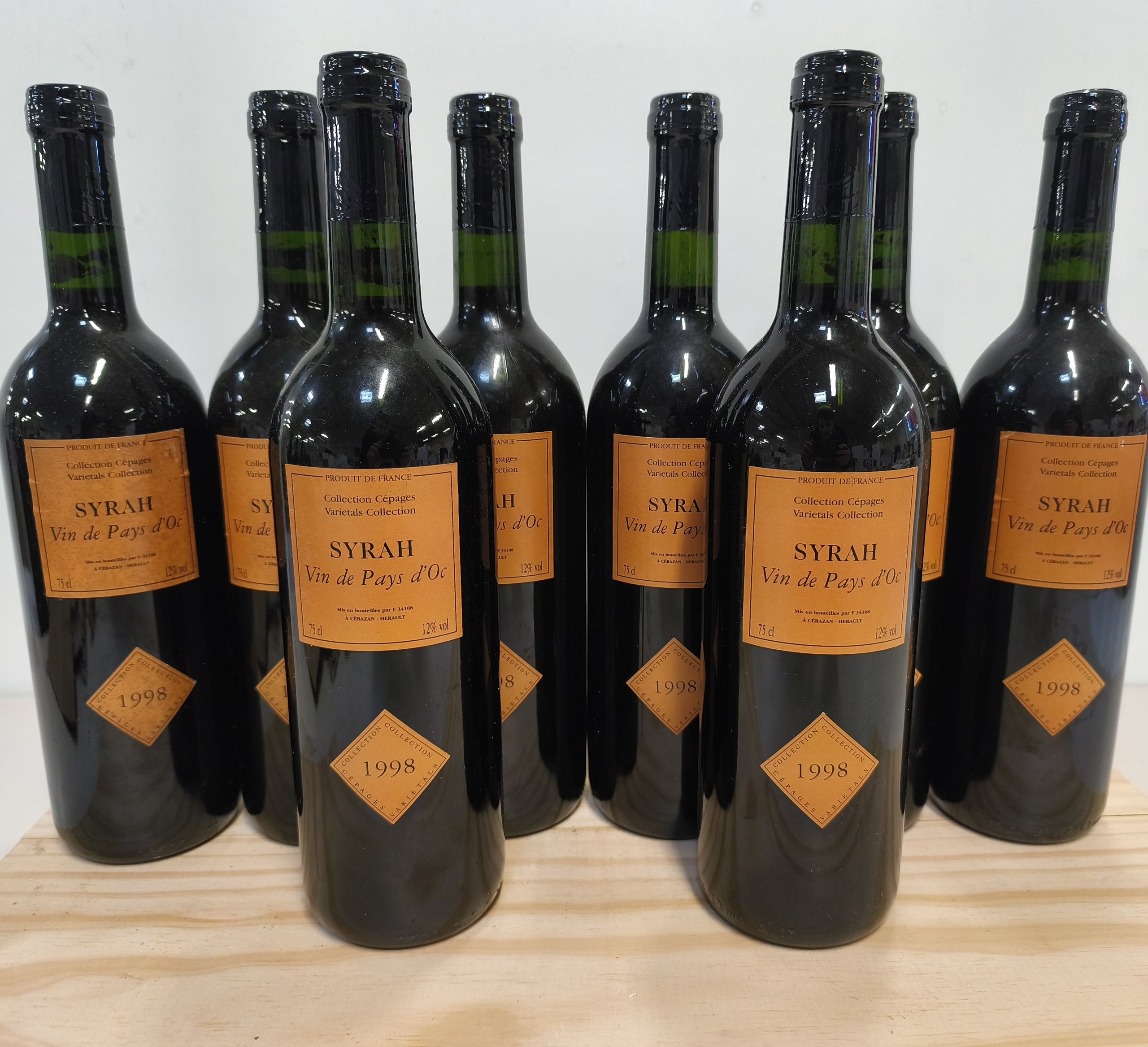 6 Merlot 2002, vin pays d’Oc, Martine Moulin - Lazuli