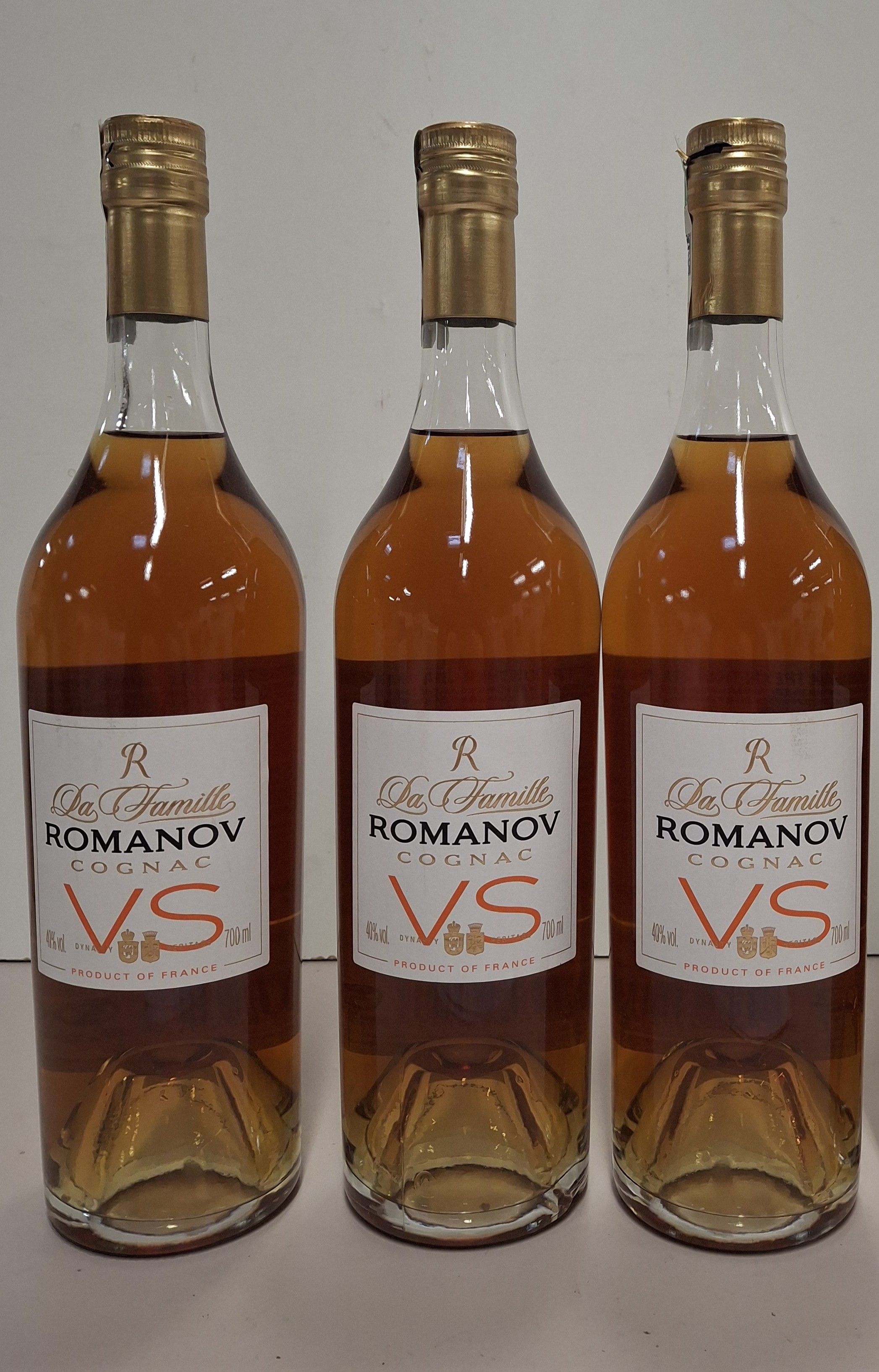 3  Bouteilles Grand Vin rouge de Bourgogne Plume 2021 Cuvée Origine Assemblage Pinot Noir, Trousseau et Ploussard, état parfait - Lazuli