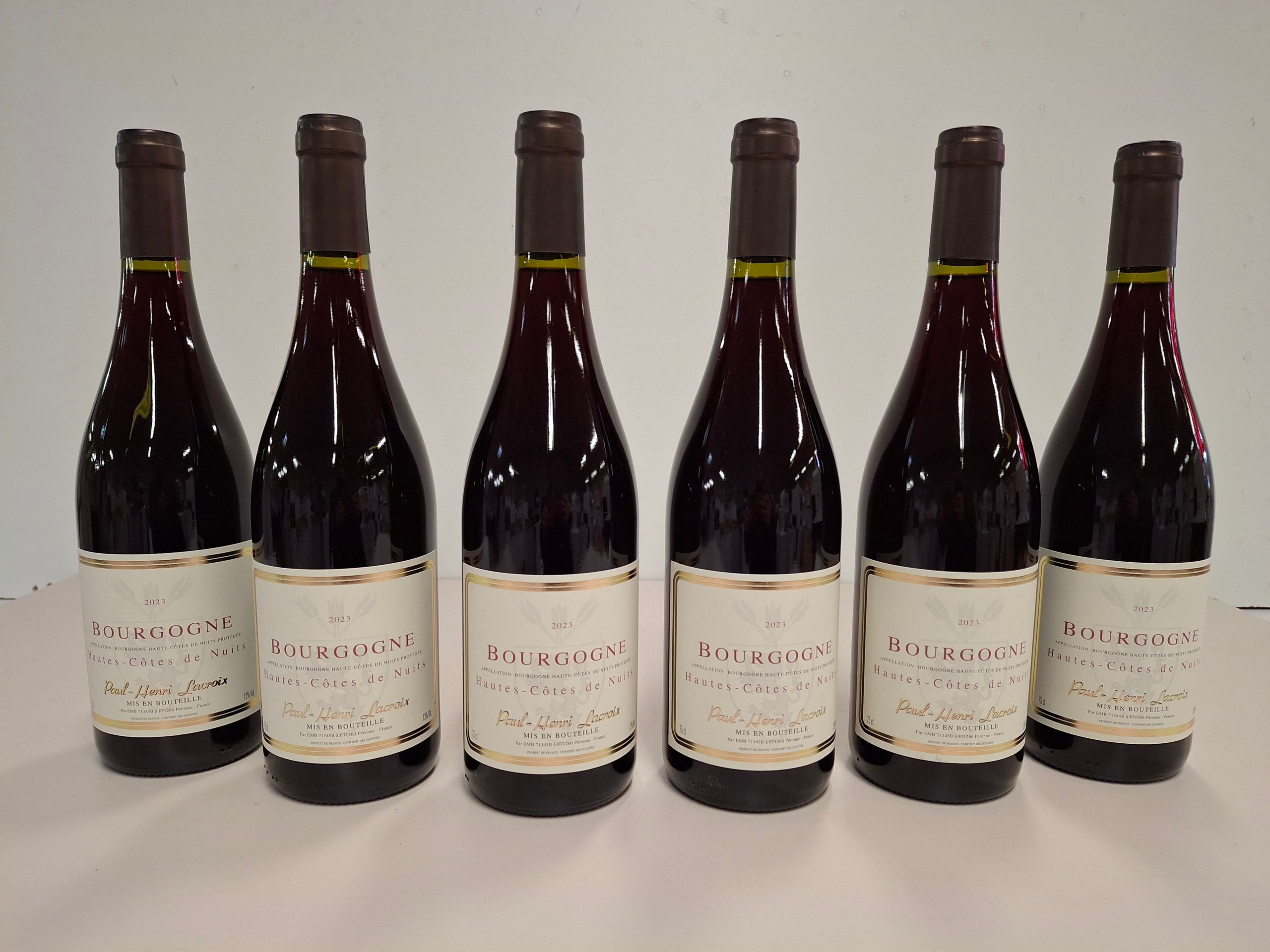 6  Lot de vieilles bouteilles comme décrit sur la photo - Lazuli