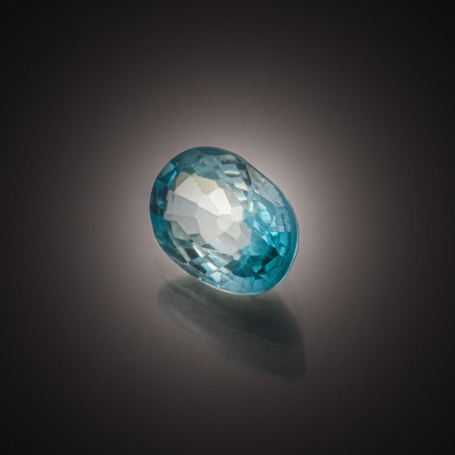 Diamant taille ancienne sur papier. - Lazuli