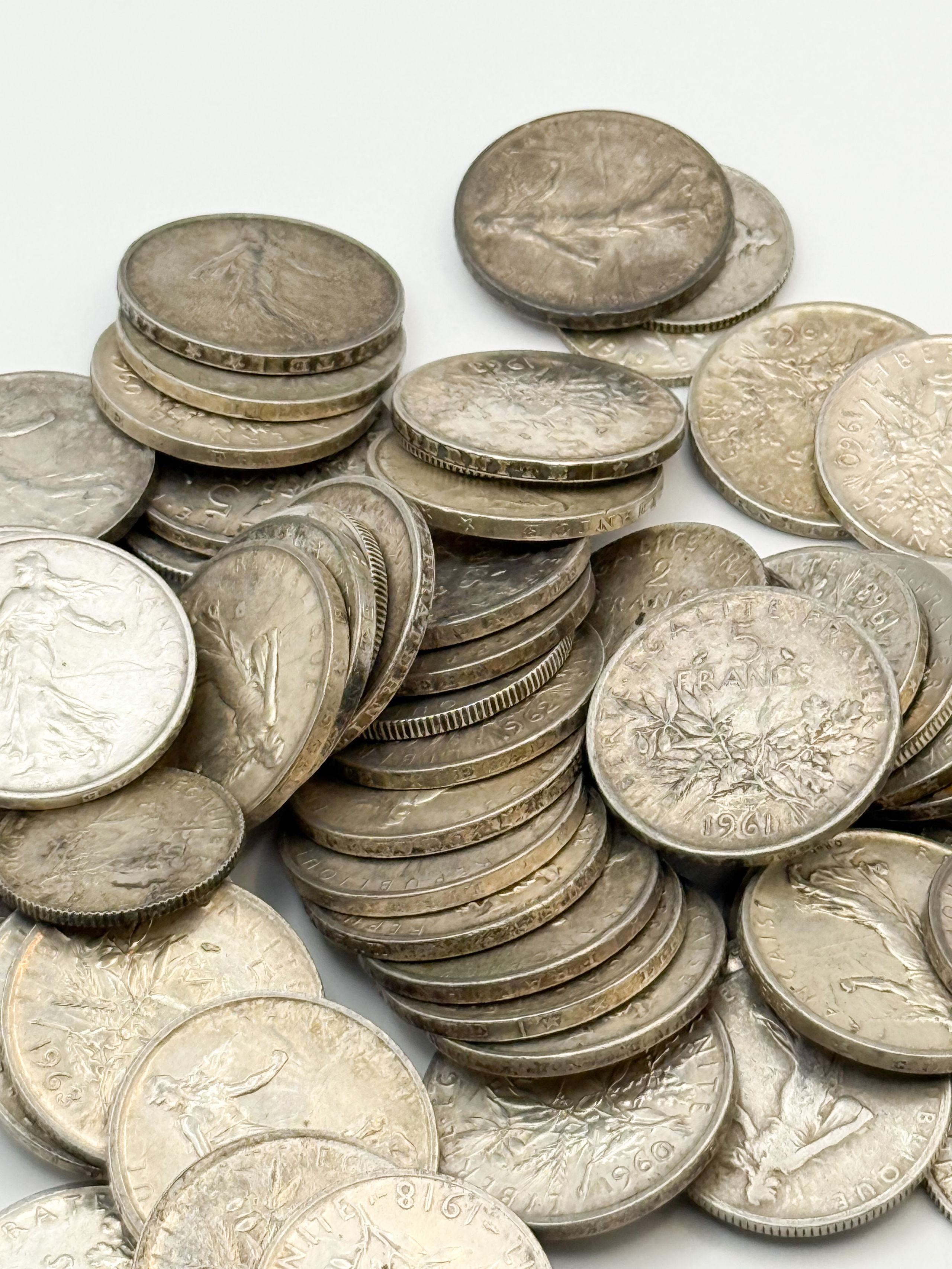 Lot de pièces en argent comprenant 5 francs, 2 francs et 1 franc Semeuse. - Lazuli