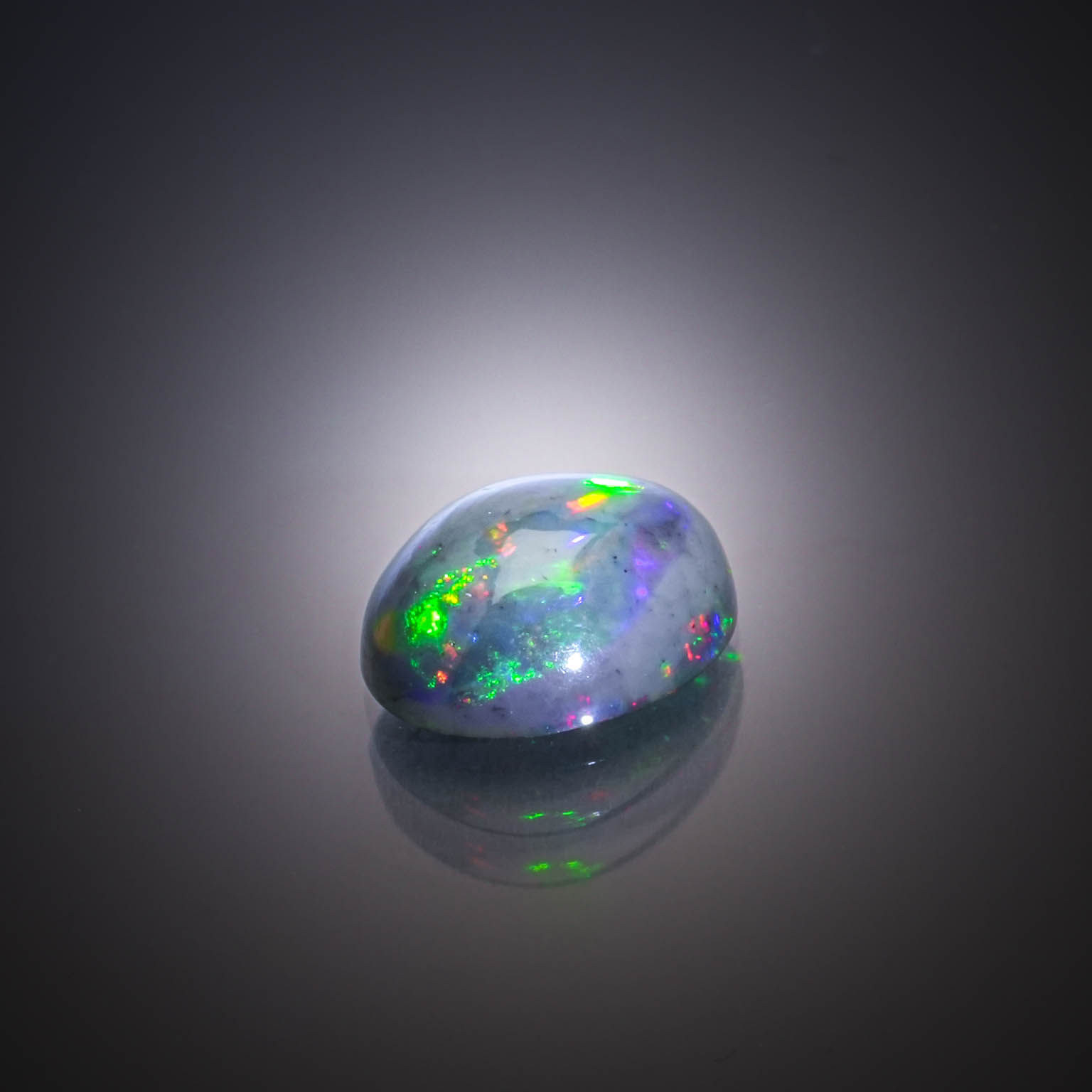 Quartz lemon marquise sur papier. - Lazuli