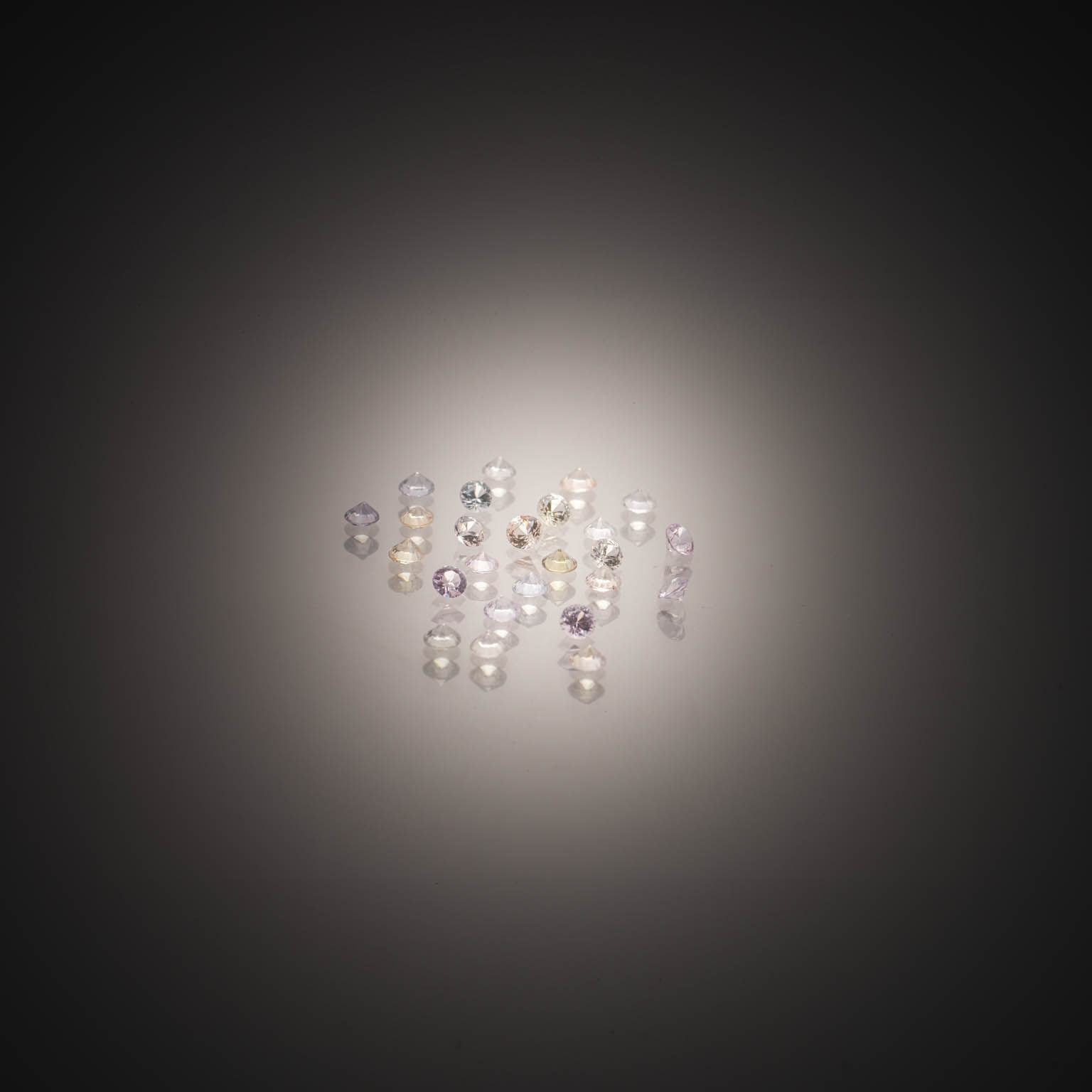 Lot de tanzanites poires sur papier. - Lazuli