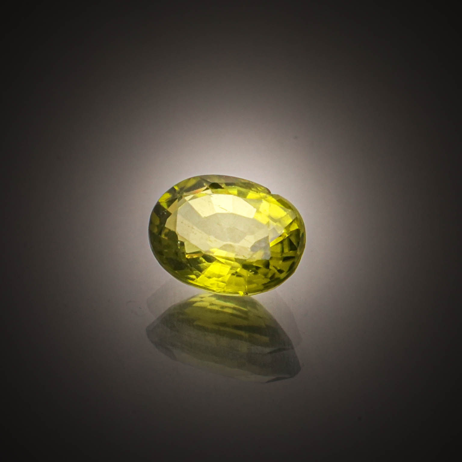Lot de tourmalines ovales sur papier. - Lazuli