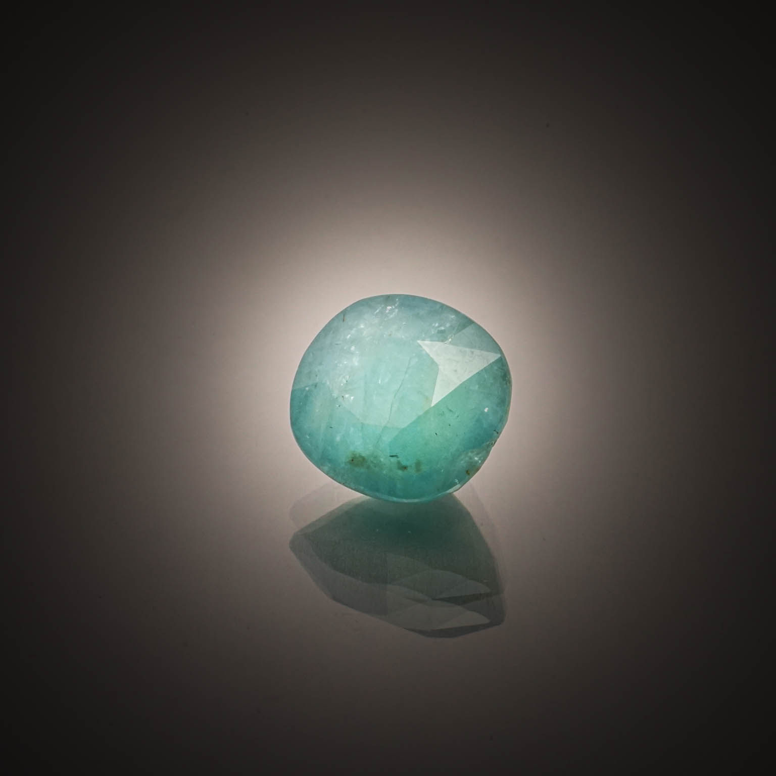 Lot de tanzanites marquises sur papier. - Lazuli