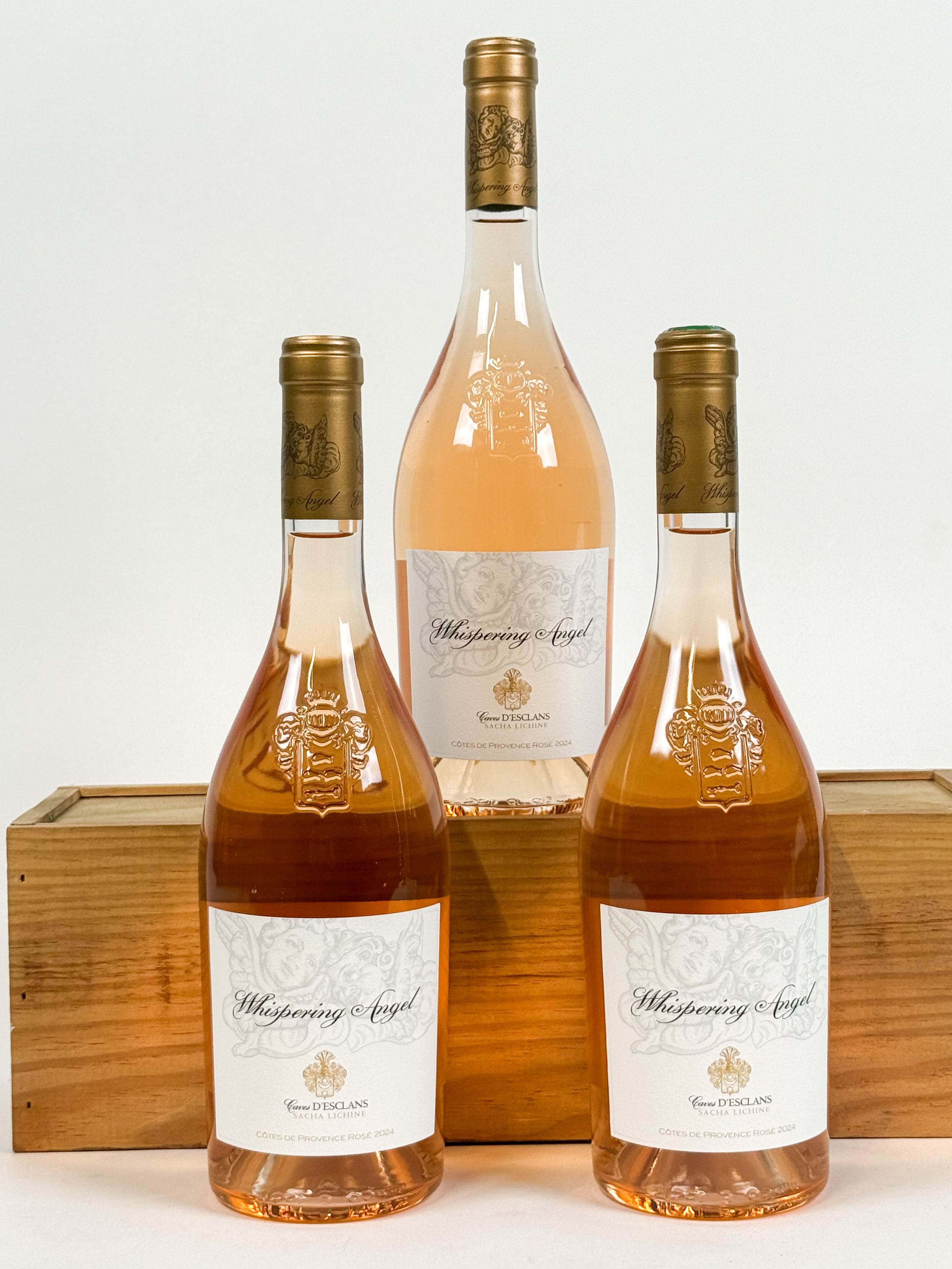 Trois bouteilles Whispering Angel, Cave d&rsquo;Esclans, Sacha Lichine, Côtes de Provence Rosé 2024 - Lazuli