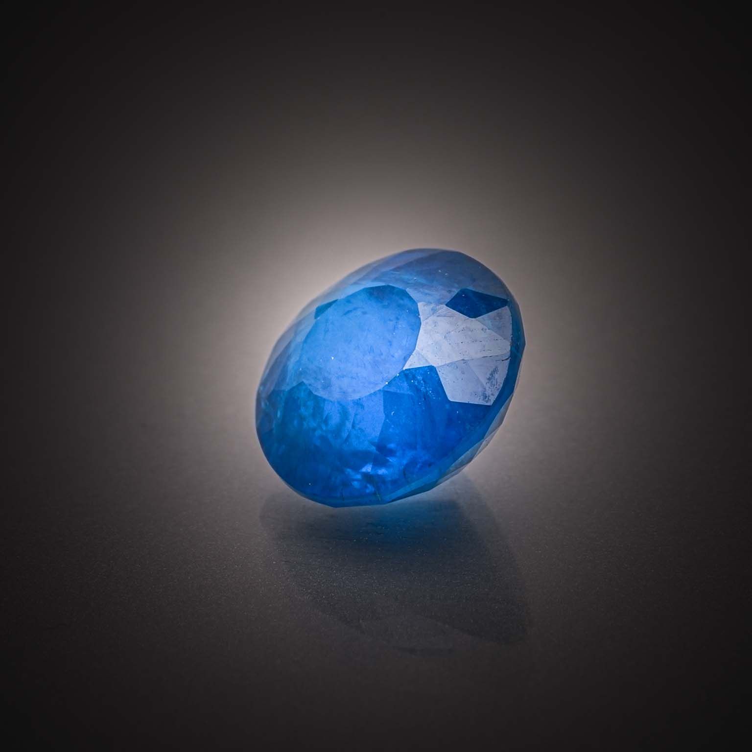 Lot de diamants sur papier. - Lazuli