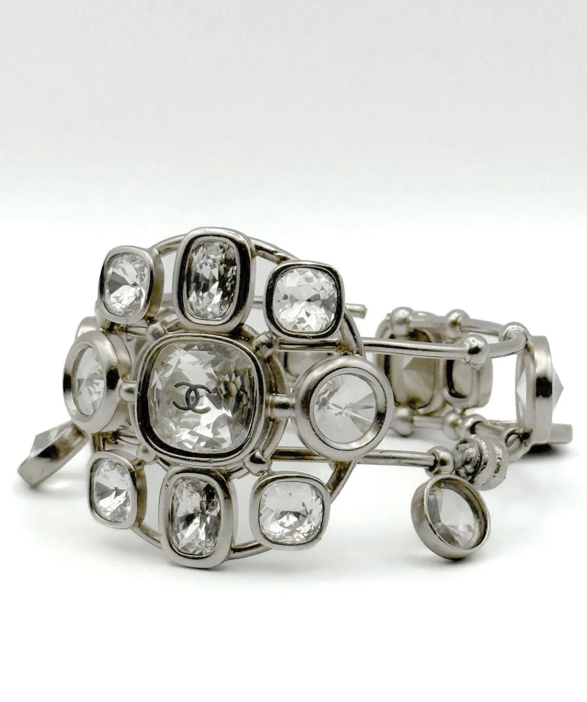 Lot de deux pendentifs religieux en or jaune et rose (750 millièmes). - Lazuli