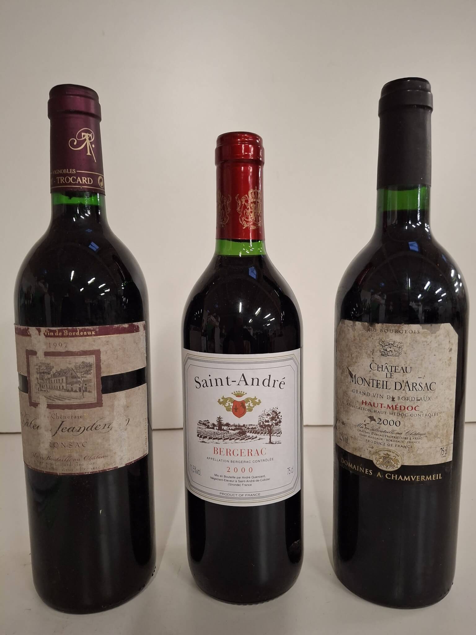 Bouteille Château Guiraud Pavillon  1970 Sauternes 1er Cru Paul Rival, basse épaule - Lazuli