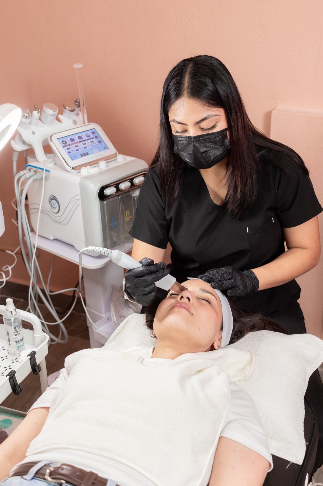 Interior MB Beauty Center - Santuario de Belleza