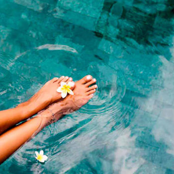 Colección Piedra Natural BALI Piscinas