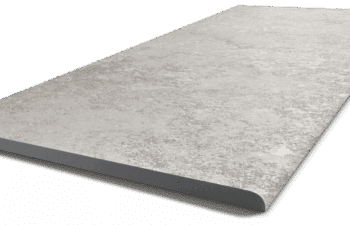 TOSCANA GREY Peldaño Rectificado 33x120 14 mm. Espesor Antideslizante (Caja de 2 Piezas= 0.49 m2)