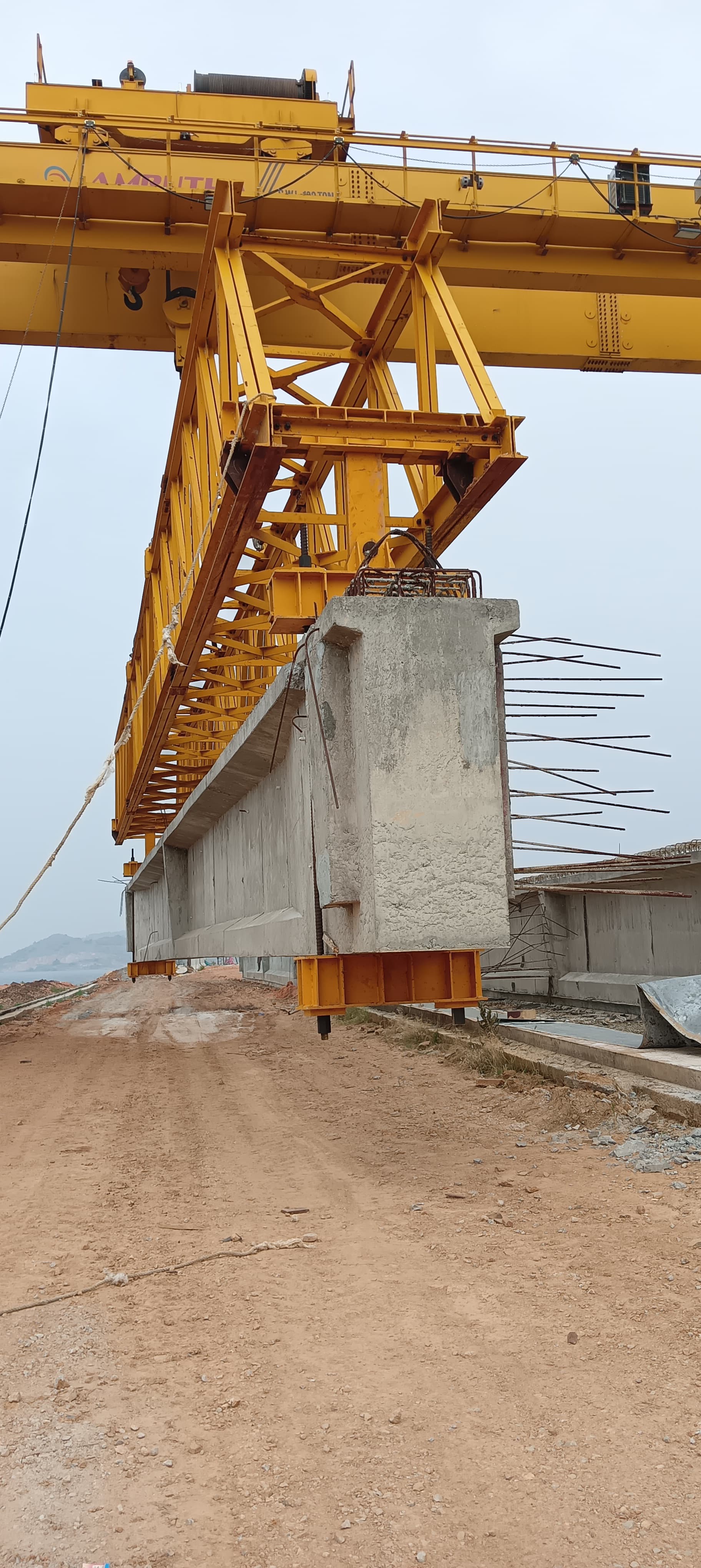 Launching Systems for Pre-Cast Girders Type I