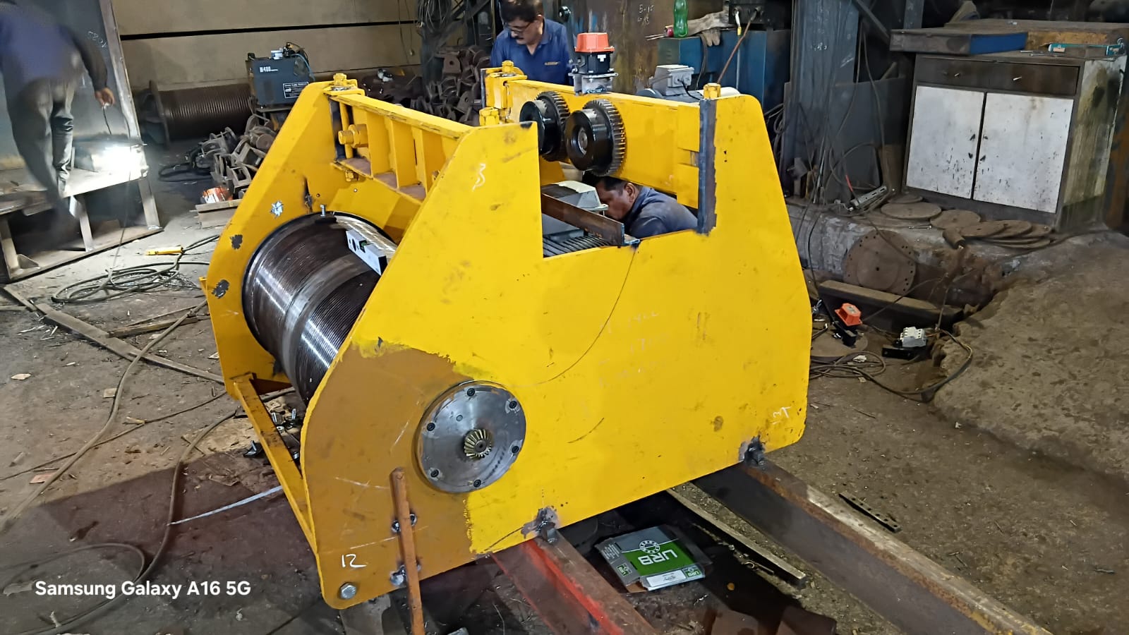 Heavy duty hoist for infrastructure projects up to 100 MT