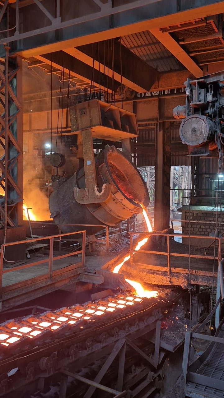 60/10 Ton Triple Girder Hot Metal Ladle Crane (10.5 m Span, 7 m Lift