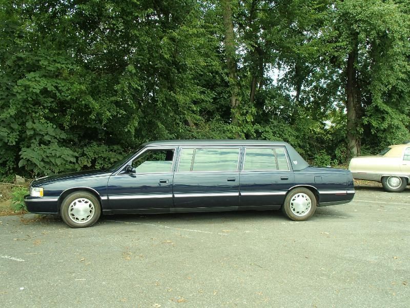 2000 Cadillac Funeral Commercial Glass Presidential Limo Hearse
