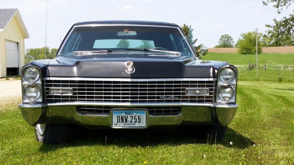 fuel injected 1967 Cadillac Fleetwood limousine