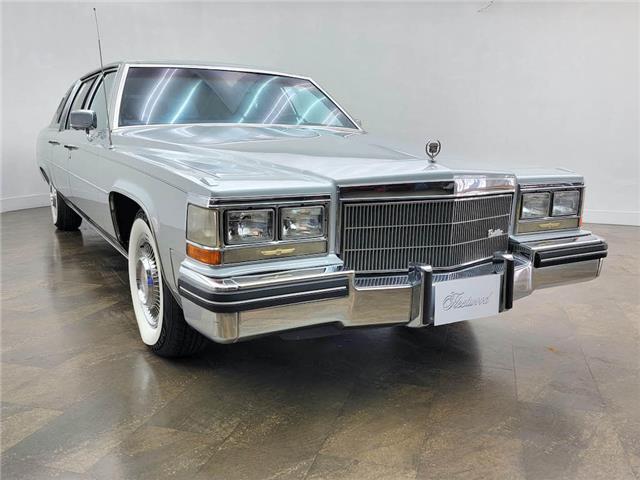 1984 Cadillac Limousine Fleetwood Formal
