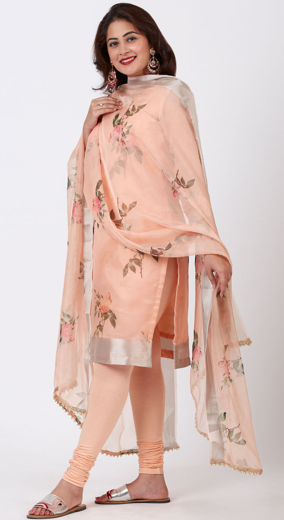 pakistani suits with heavy dupatta