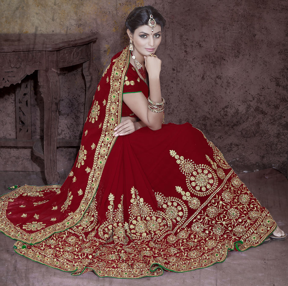 724658: Red and Maroon color family Bridal Wedding Sarees with matching ...