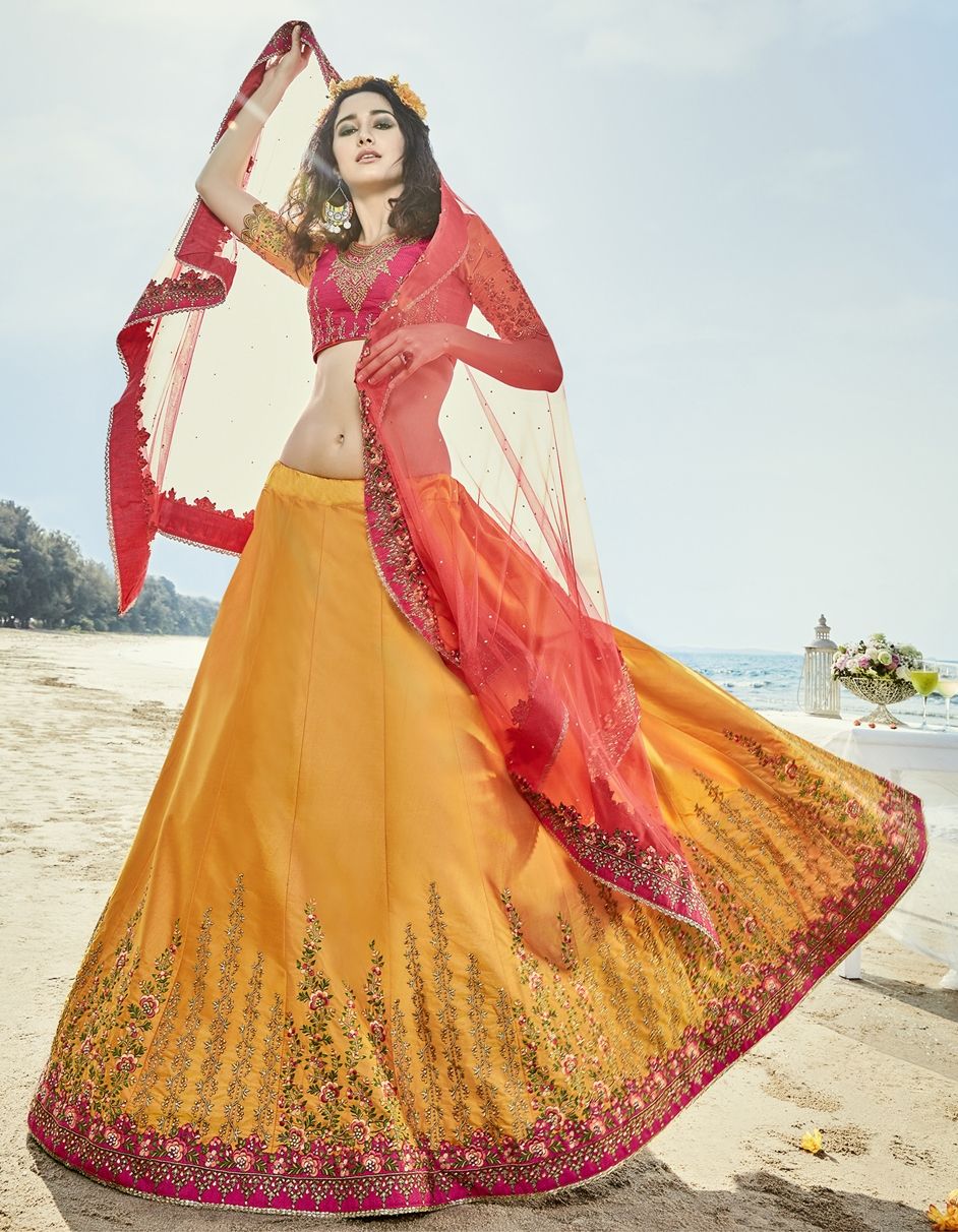 Gold Tissue Circular Flare Lehenga Skirt – Talking Threads