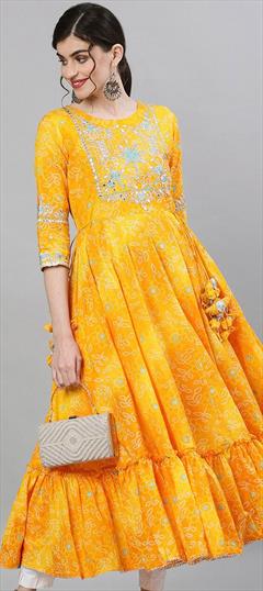 Casual Yellow color Kurti in Cotton fabric with Anarkali, Long Sleeve Bandhej, Embroidered, Printed, Thread work : 1801746