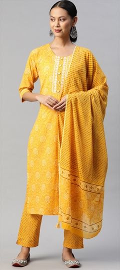 Casual, Party Wear Yellow color Salwar Kameez in Cotton fabric with Straight Bandhej, Embroidered, Printed, Thread work : 1823724