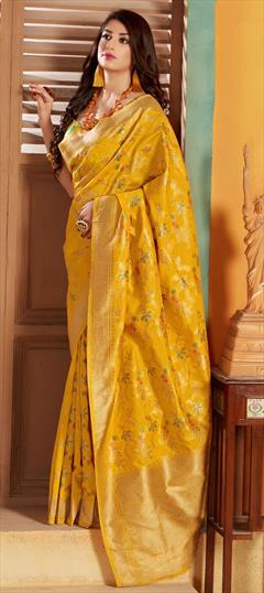 banarasi saree gown