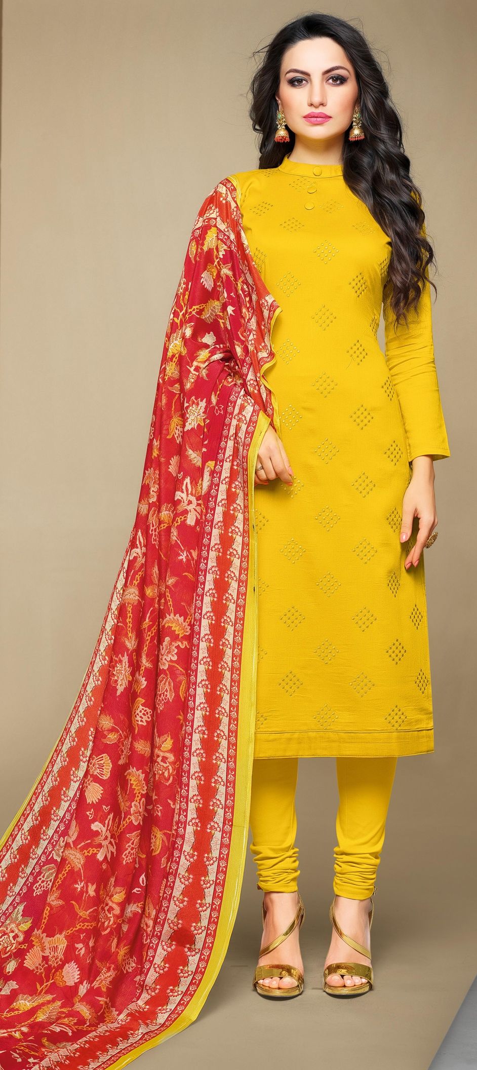 1503473: Yellow color Salwar Kameez