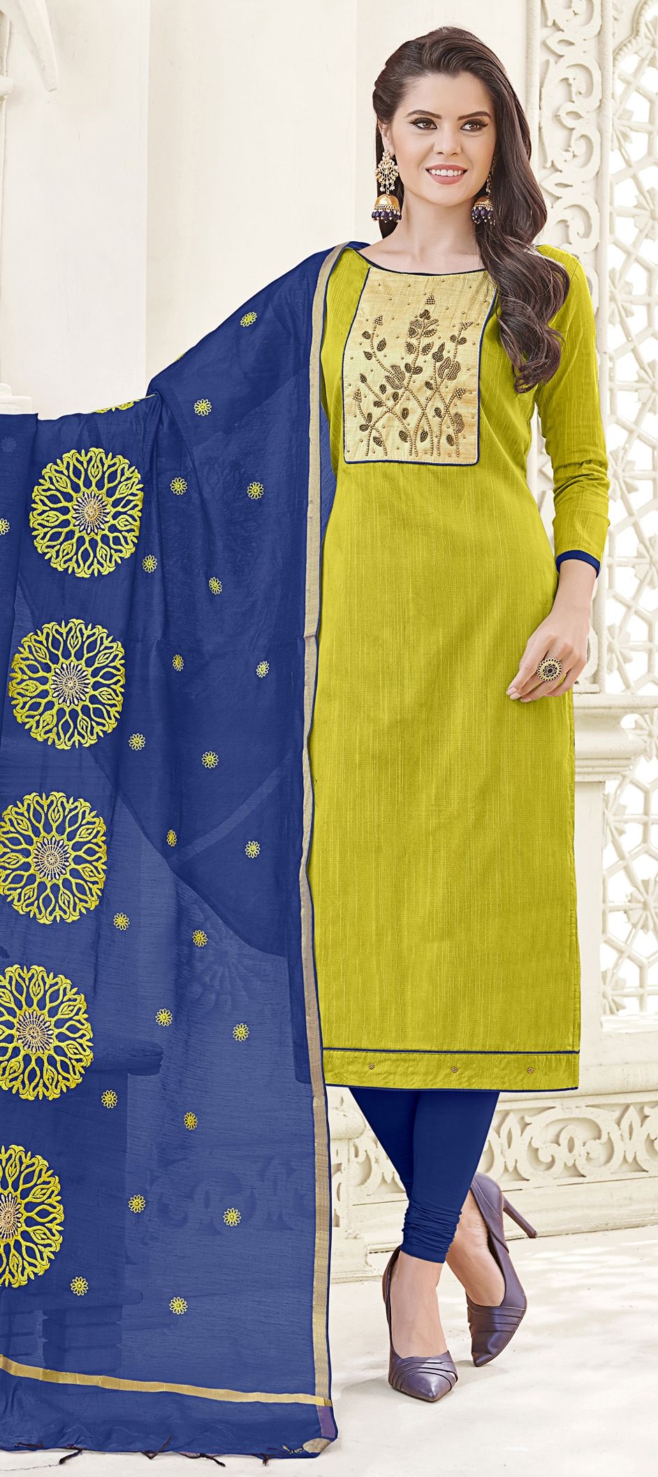 1503546 Green color Salwar Kameez